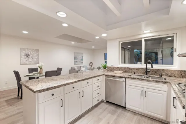$1,595,000 | 6221 Brynwood Court, San Diego, CA 92120