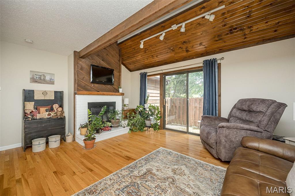 272 Cedar Grove Drive, Unit B St. Charles, MO 63304 - Photo 8 of 40