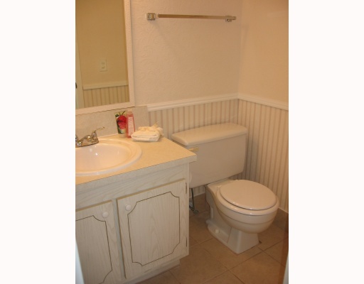578 Mansfield M Boca Raton, FL 33434 - Photo 11 of 13 Additional Photo
