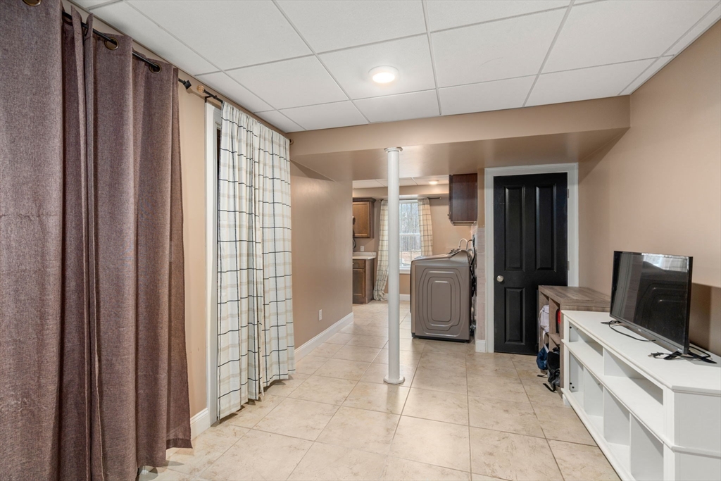 2 Britlees Way Dudley, MA 01571 - Photo 27 of 40 a view of a storage & utility room