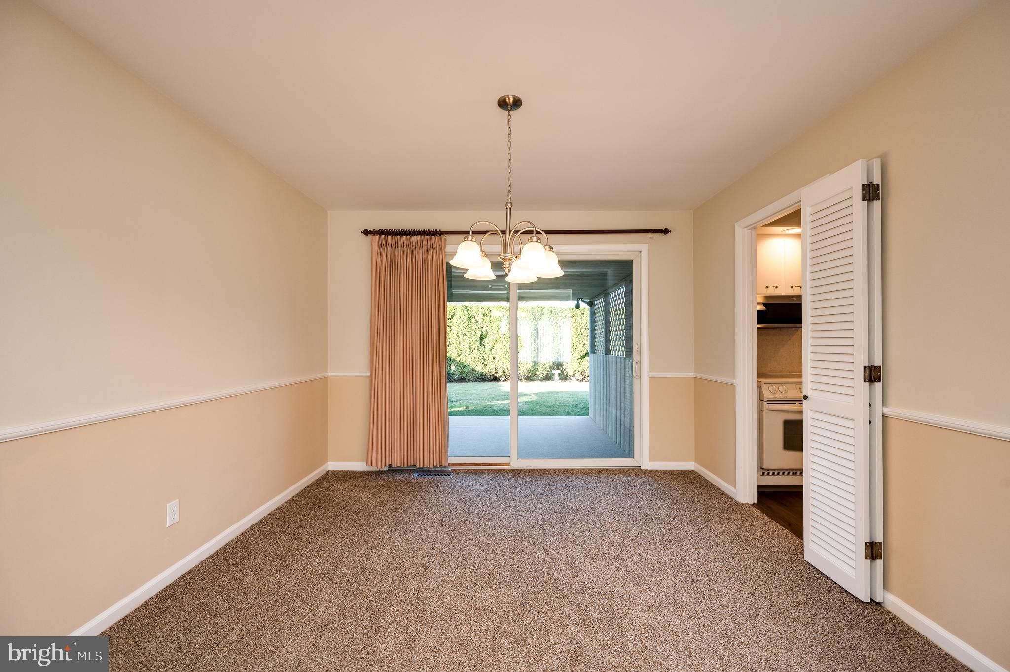 1207 Lilac Lane Reading, PA 19609 - Photo 12 of 49 Gallery Image 12