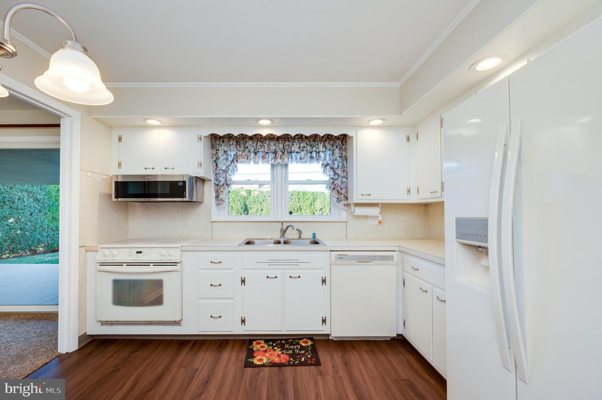 1207 Lilac Lane Reading, PA 19609 - Photo 14 of 49 Gallery Image 14