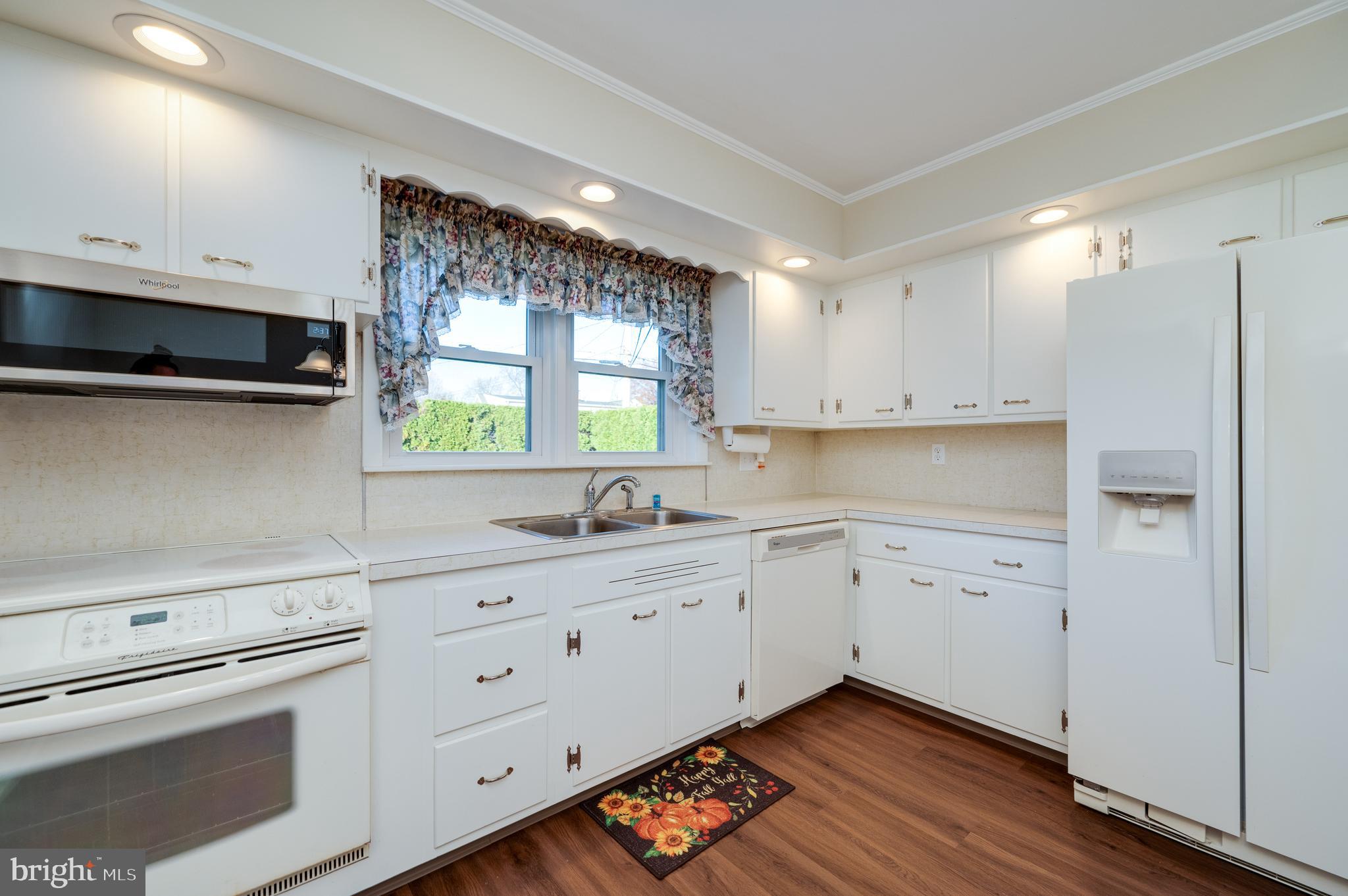 1207 Lilac Lane Reading, PA 19609 - Photo 15 of 49 Gallery Image 15