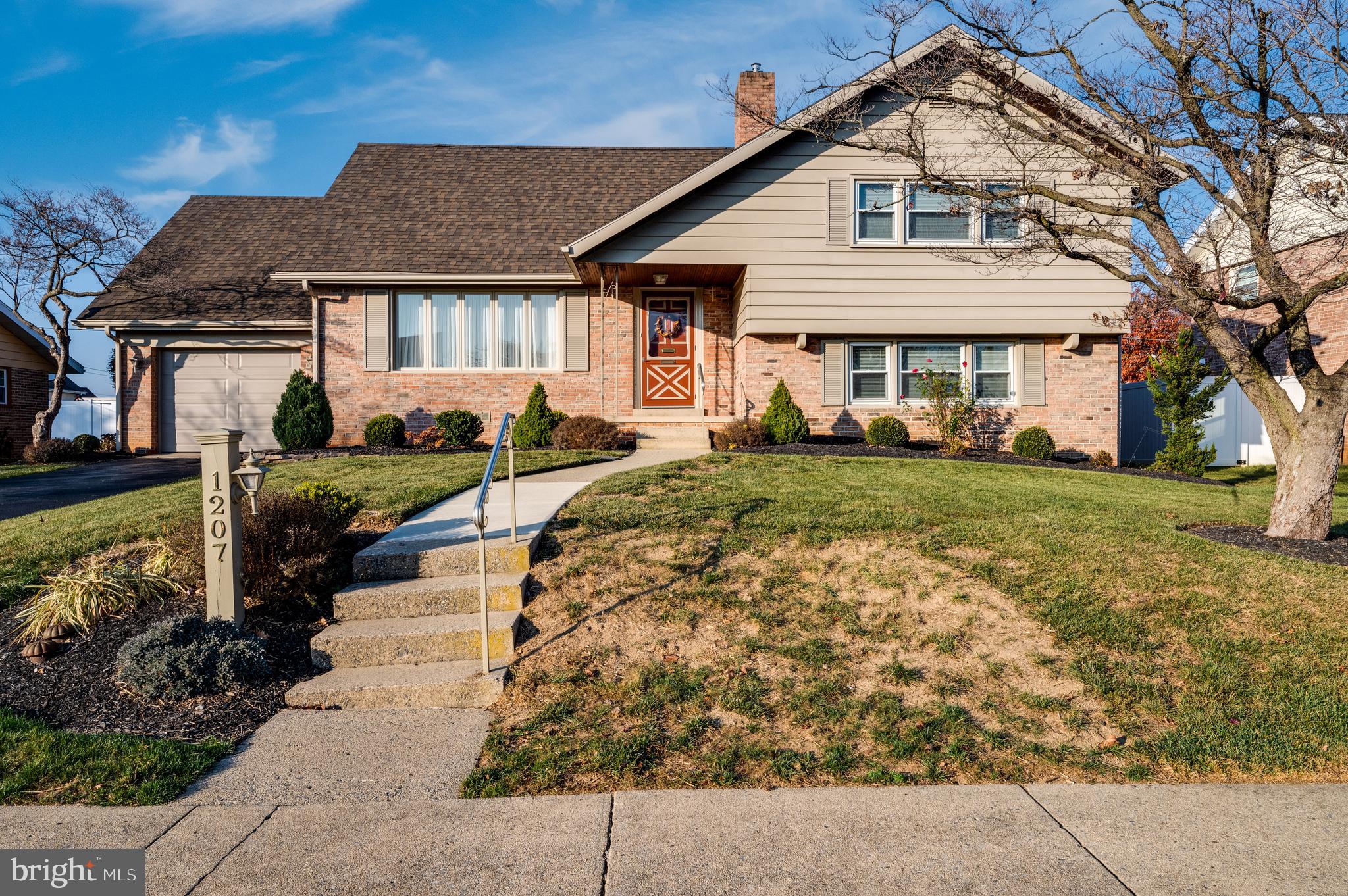 1207 Lilac Lane Reading, PA 19609 - Photo 2 of 49 Gallery Image 2