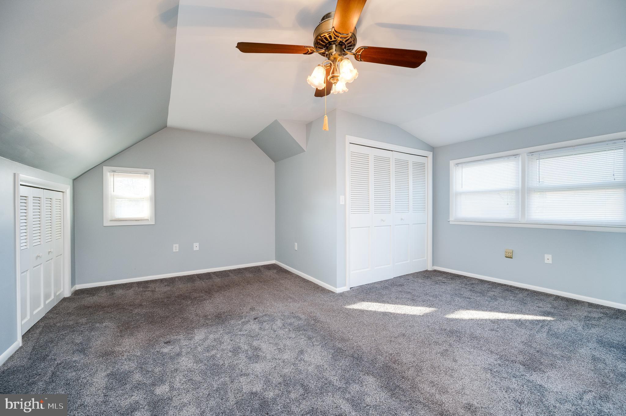 1207 Lilac Lane Reading, PA 19609 - Photo 27 of 49 Gallery Image 27