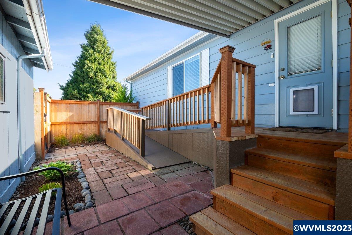 5510 Windsor Island Road North, Unit 31 Keizer, OR 97303 - Photo 22 of 24
