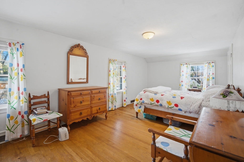 46 Puritan Circle Springfield, MA 01119 - Photo 23 of 36