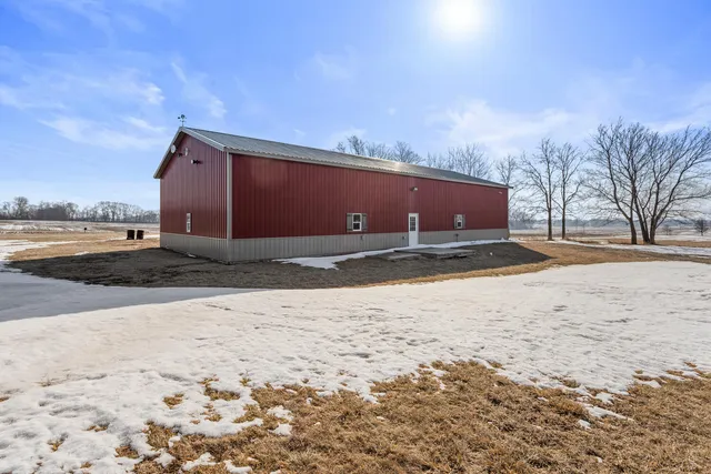 $250,000 | 20640 North 830 East Road, Oakwood, IL 61858