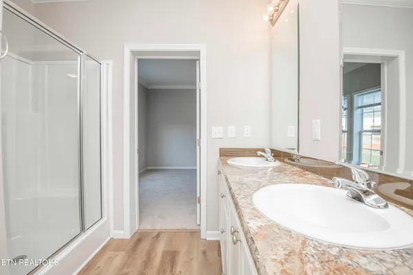 $399,000 | 155 Waters Edge Drive, Spring City, TN 37381