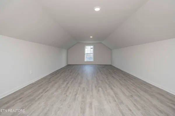 $399,000 | 155 Waters Edge Drive, Spring City, TN 37381