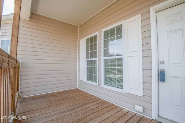 $399,000 | 155 Waters Edge Drive, Spring City, TN 37381