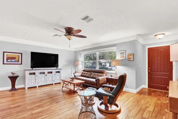 $519,900 | 3035 Southeast Glasgow Drive, Stuart, FL 34997