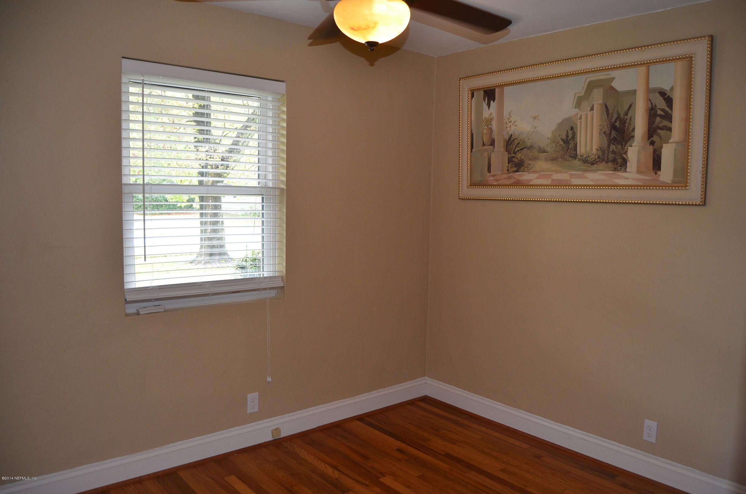 4676 Martingale Road Jacksonville, FL 32210 - Photo 6 of 10 Bedroom 2