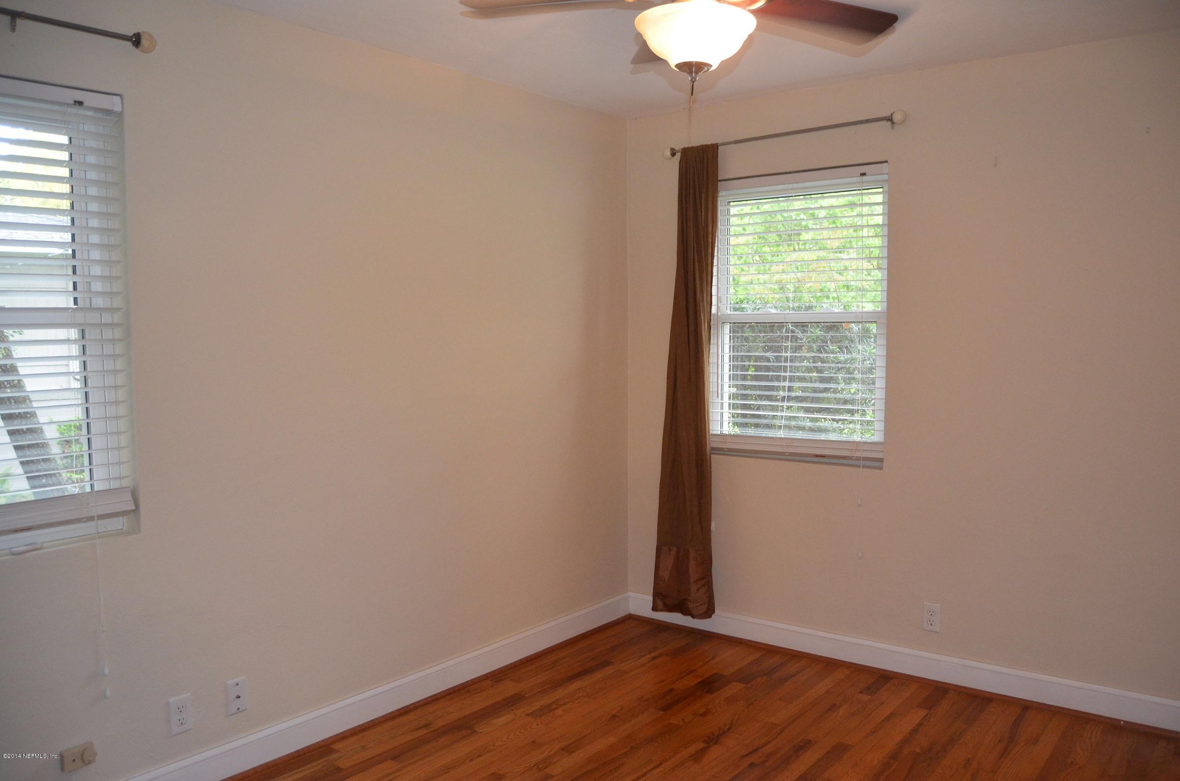 4676 Martingale Road Jacksonville, FL 32210 - Photo 7 of 10 Bedroom 3