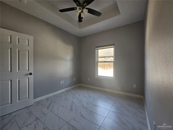 $1,000 | 1925 South Texas Boulevard, Unit 3, Weslaco, TX 78596