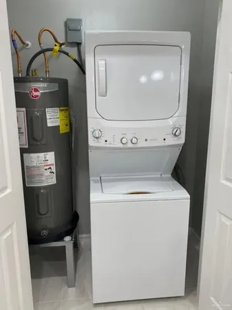 $1,000 | 1925 South Texas Boulevard, Unit 3, Weslaco, TX 78596