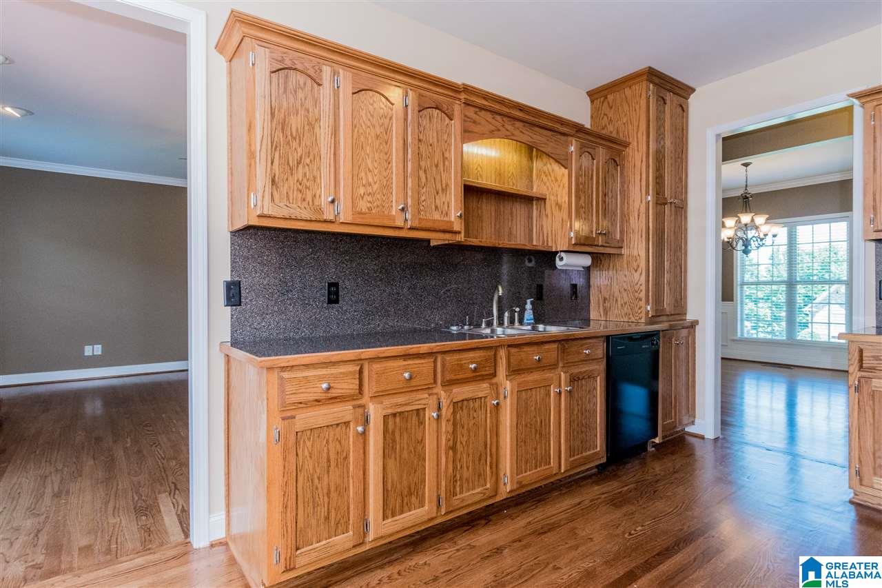 655 Ridgefield Way Odenville, AL 35120 - Photo 10 of 44