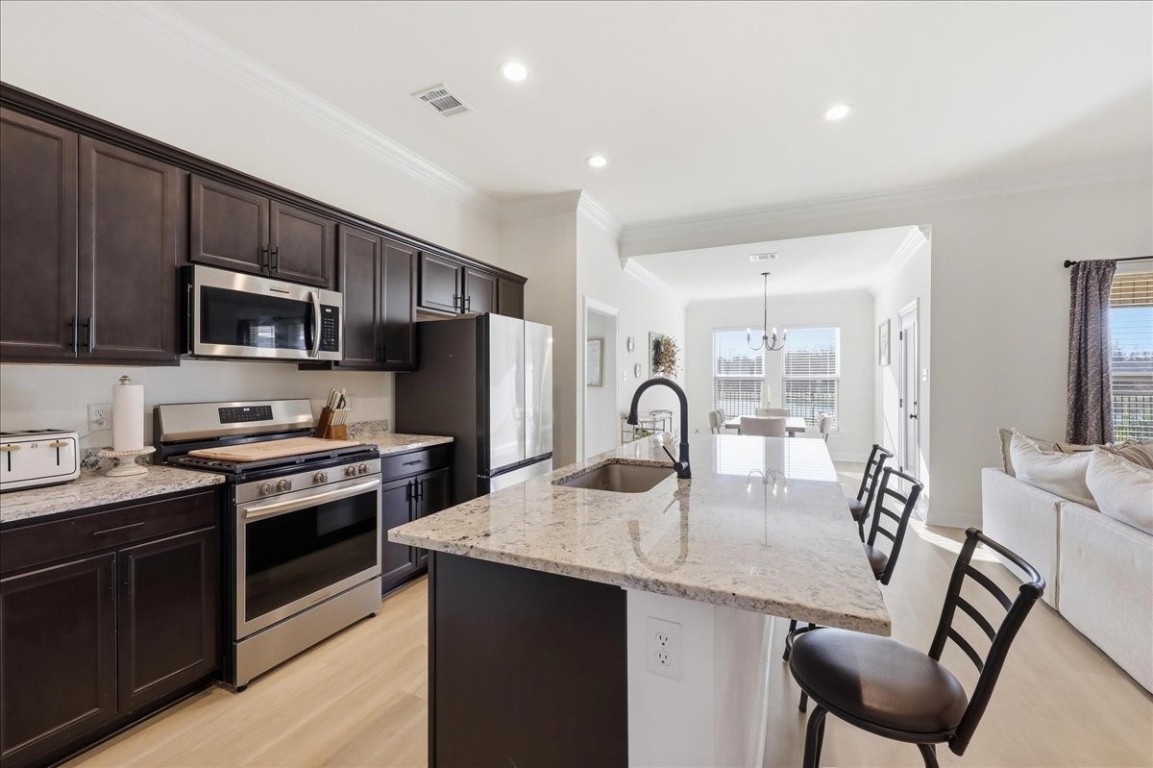 6655 Ashby Way Orange, TX 77630 - Photo 14 of 31