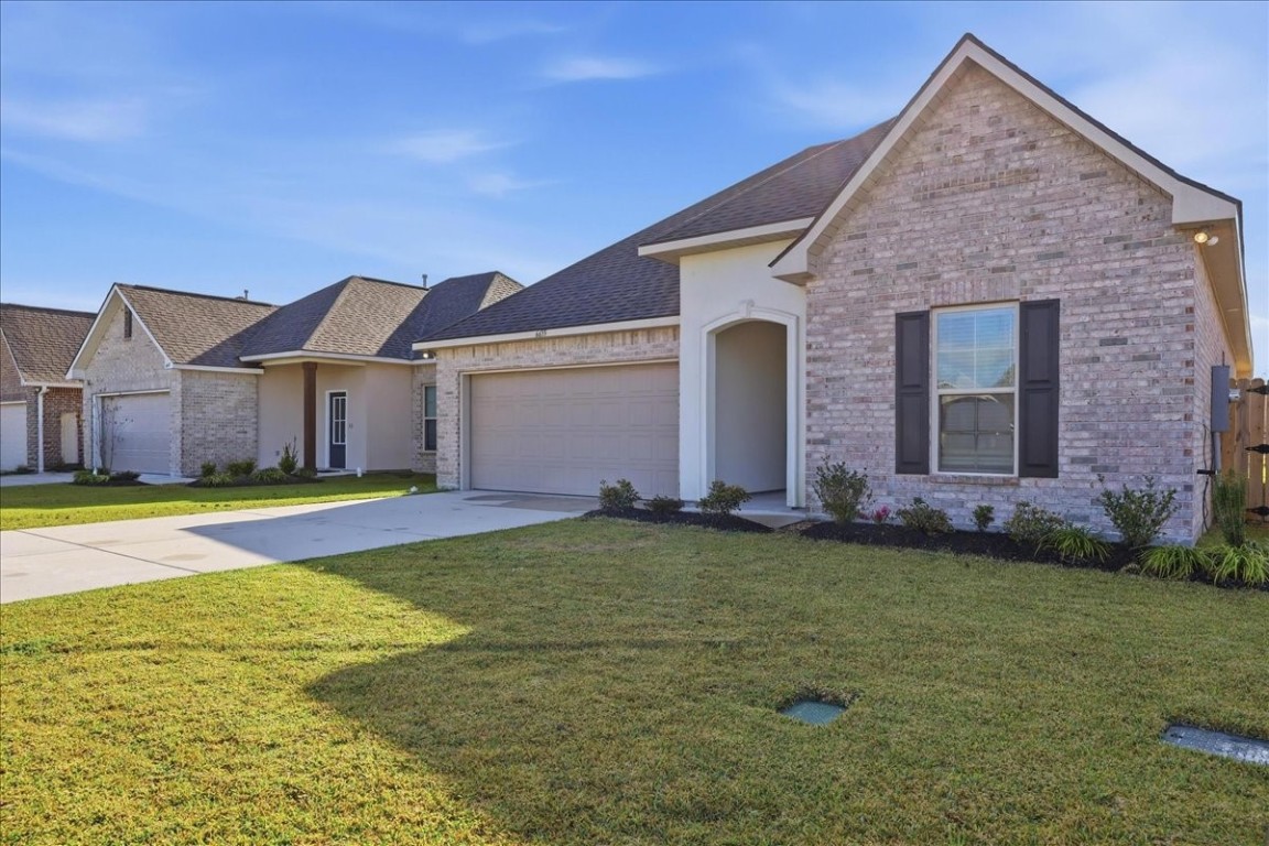 6655 Ashby Way Orange, TX 77630 - Photo 2 of 31