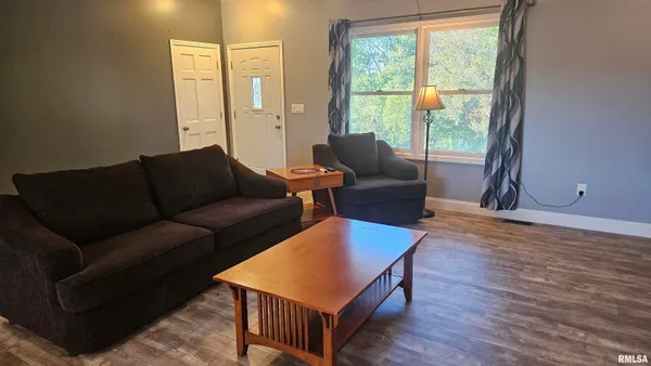 $449,000 | 1915 Highway 67, Meredosia, IL 62665