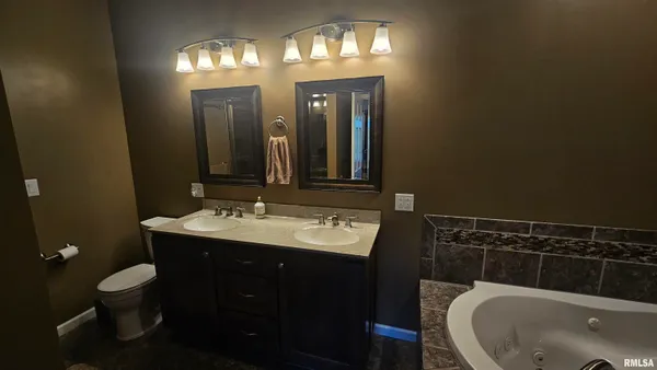 $449,000 | 1915 Highway 67, Meredosia, IL 62665