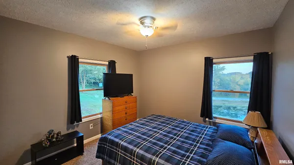 $449,000 | 1915 Highway 67, Meredosia, IL 62665