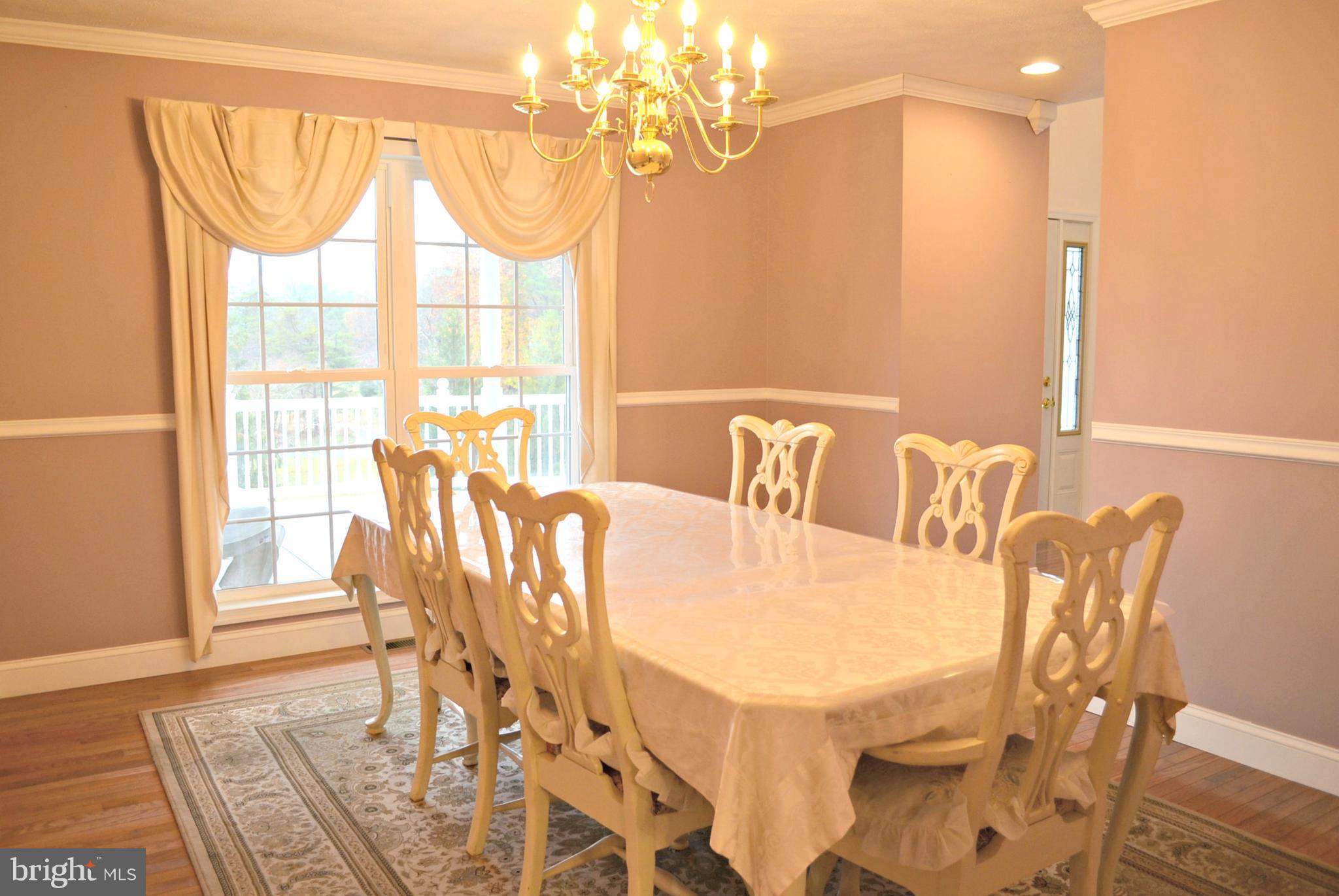 1922 Highland Ridge Road Berkeley Springs, WV 25411 - Photo 15 of 30 Dining Room