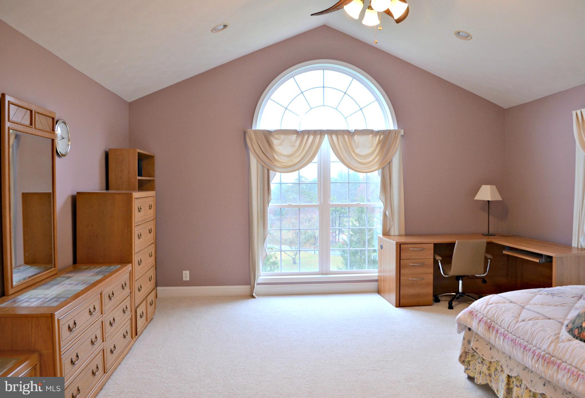 1922 Highland Ridge Road Berkeley Springs, WV 25411 - Photo 21 of 30 Bedroom (Master)