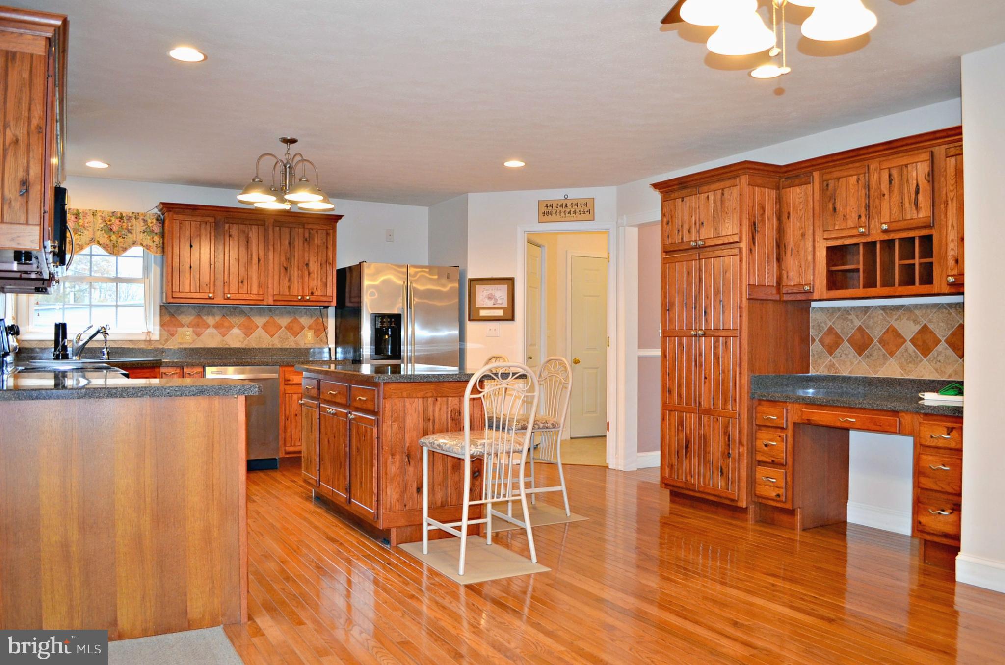 1922 Highland Ridge Road Berkeley Springs, WV 25411 - Photo 10 of 30 Kitchen