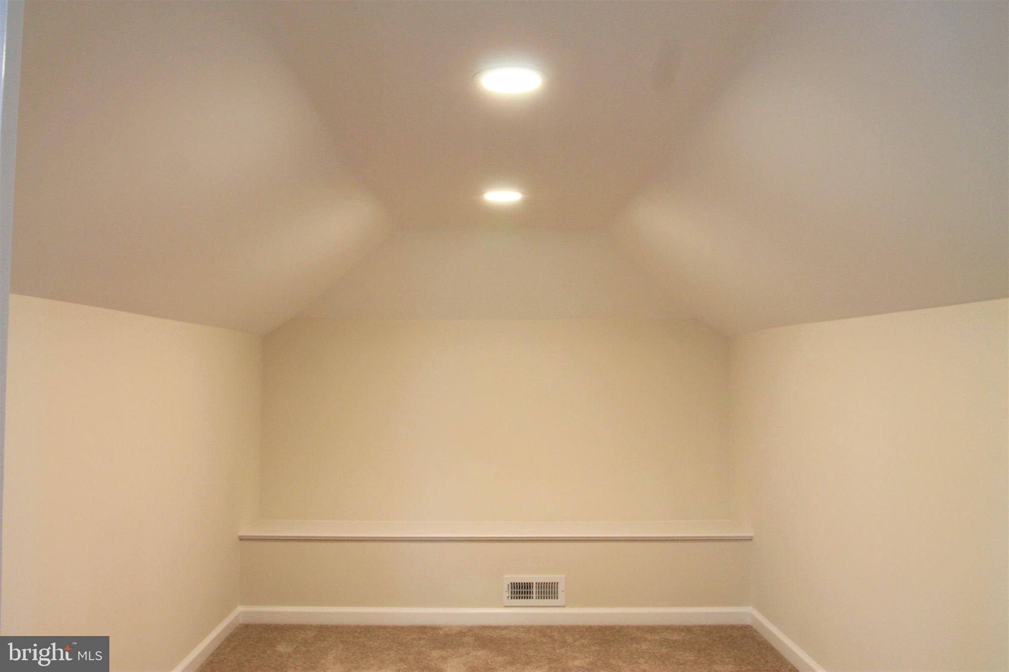 2914 Ritchie Avenue Baltimore, MD 21219 - Photo 13 of 19