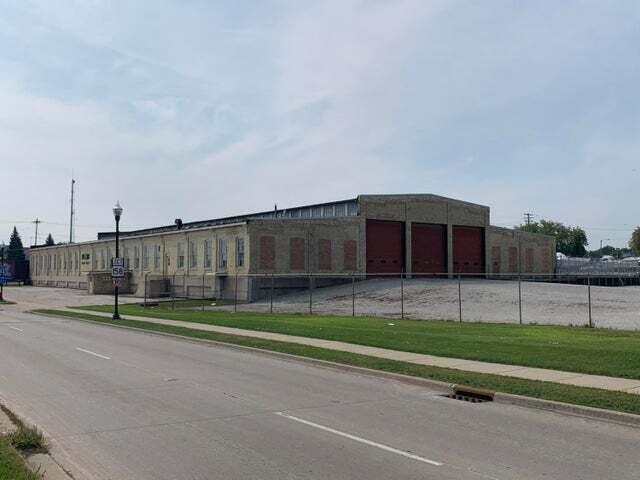 5136 Sheridan Road Kenosha, WI 53140 - Photo 10 of 12 NorthEast Elevation