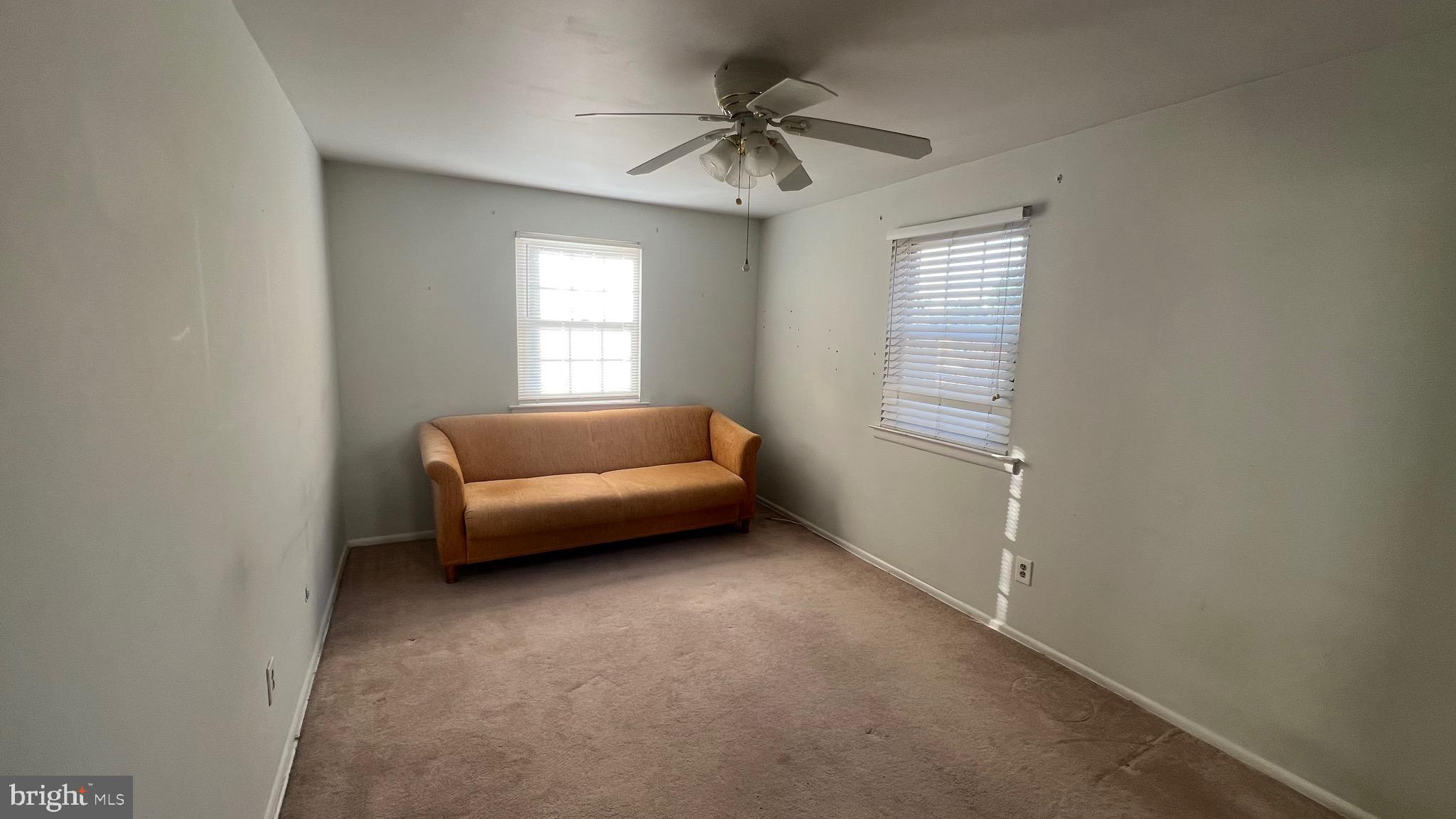 11023 Greiner Road Philadelphia, PA 19116 - Photo 11 of 29 a living room with furniture and a window