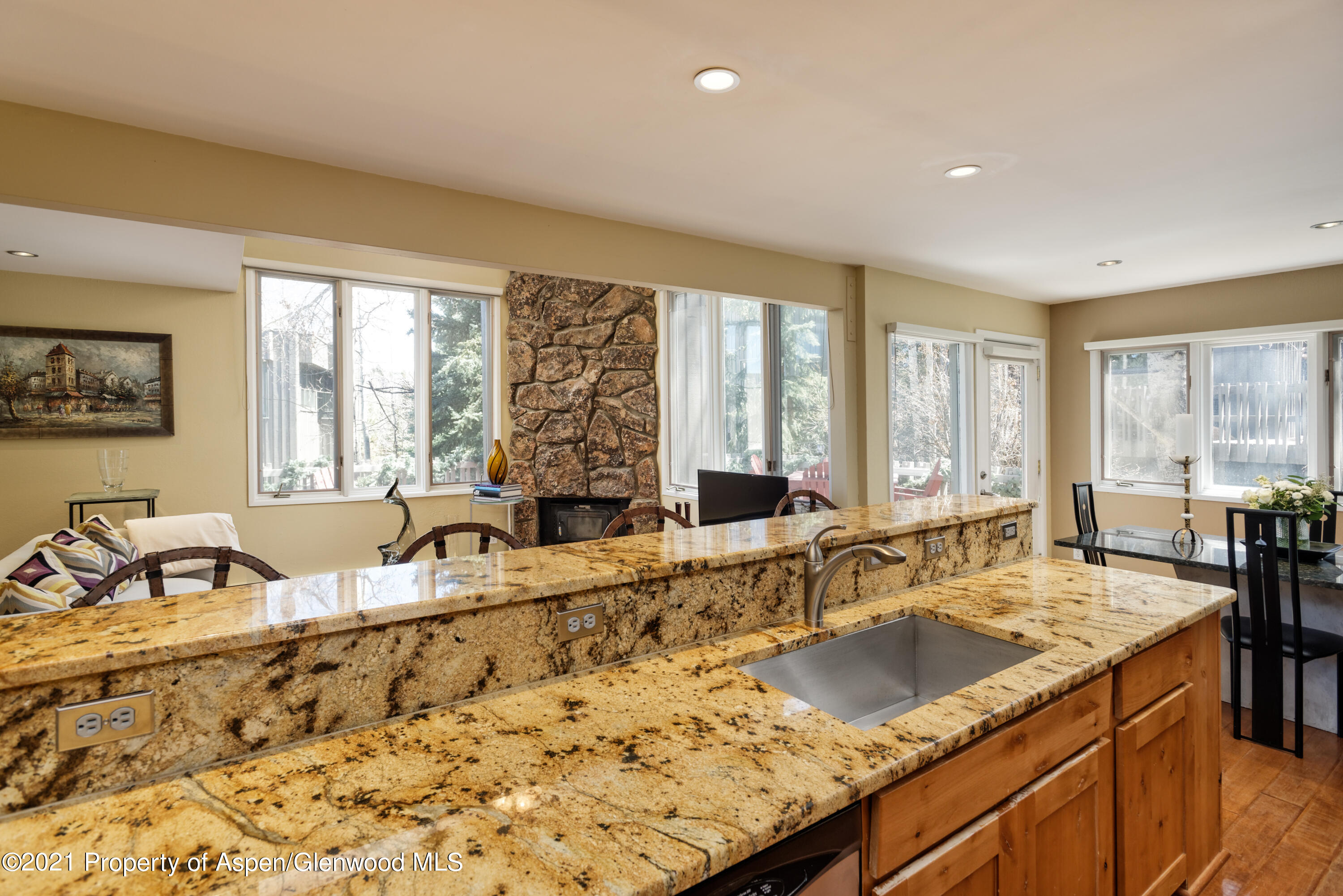 373 Meadow Ranch Road Snowmass Village, CO 81615 - Photo 5 of 16 373MeadowRanch_HiRes_210429005