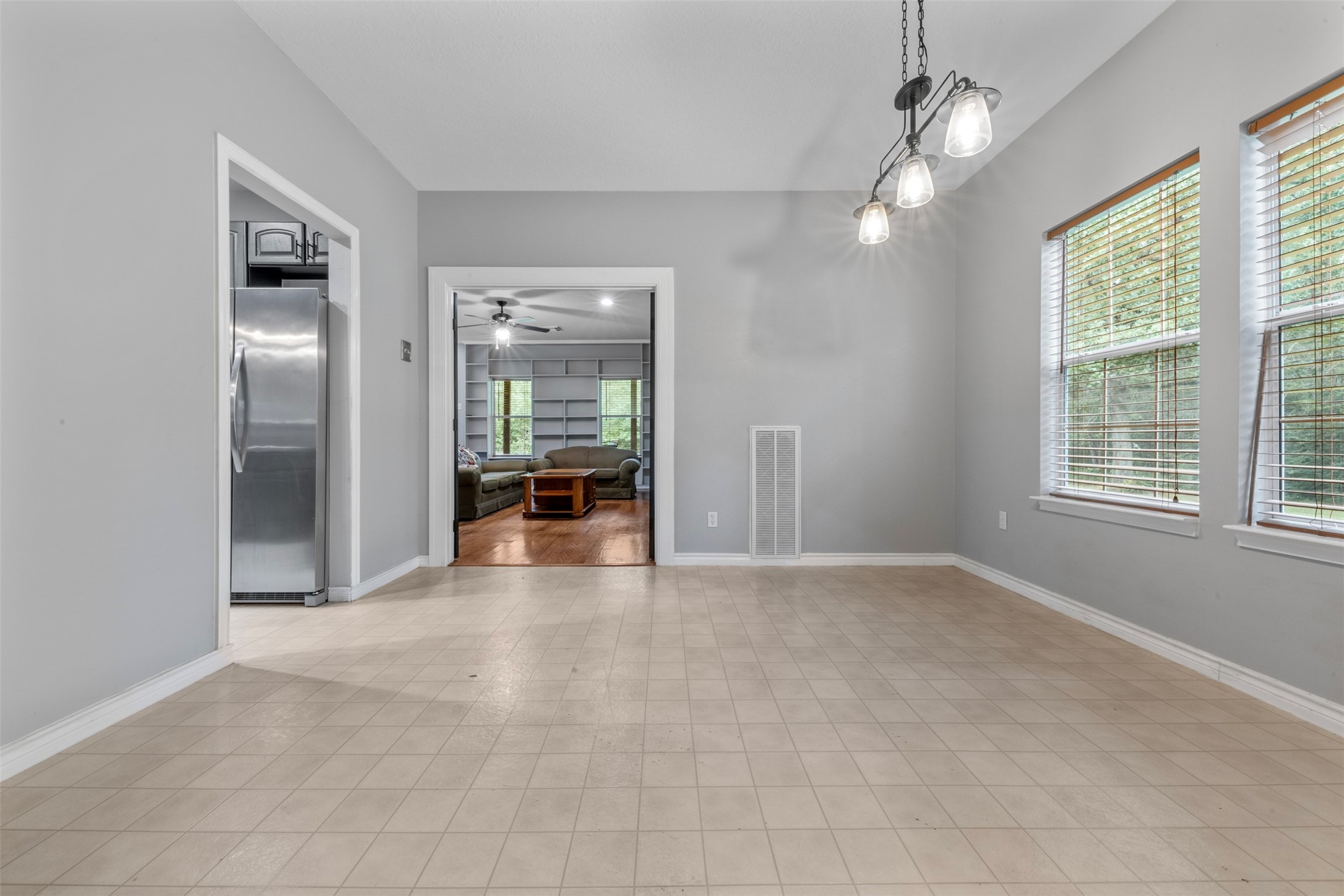 17520 East Williams Road Conroe, TX 77303 - Photo 12 of 41