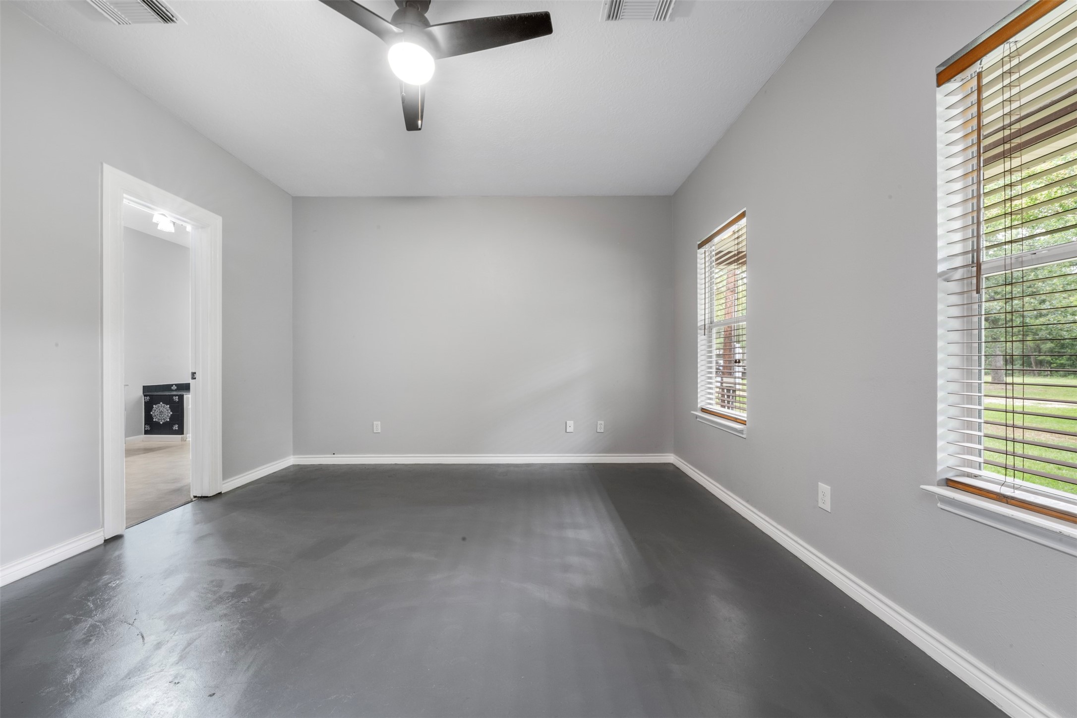 17520 East Williams Road Conroe, TX 77303 - Photo 17 of 41