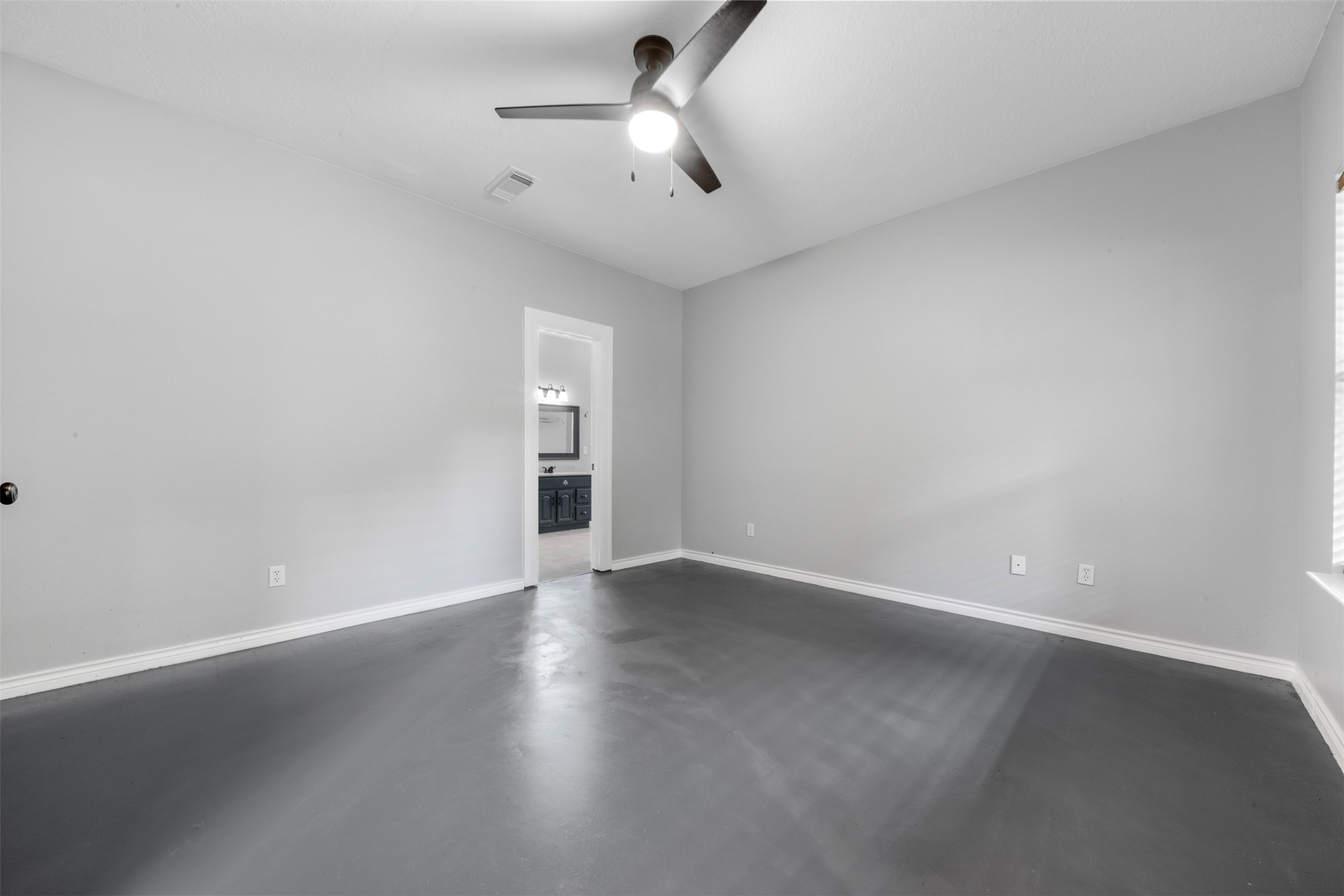 17520 East Williams Road Conroe, TX 77303 - Photo 18 of 41