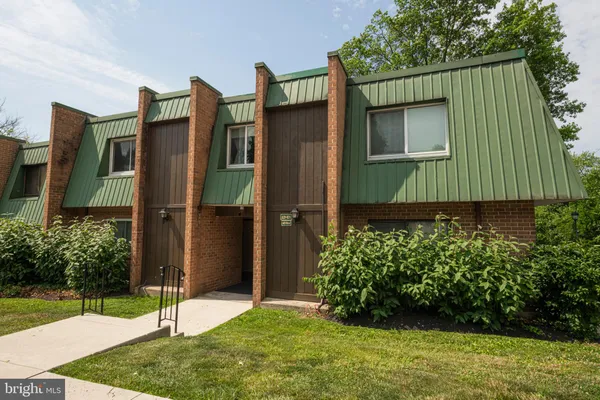 $169,000 | 823 Meadowview Lane, Unit 823, Mont Clare, PA 19453