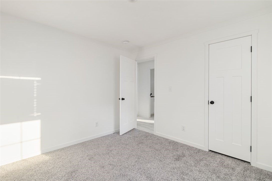 66 Diamond Hill Road Glocester, RI 02814 - Photo 14 of 42