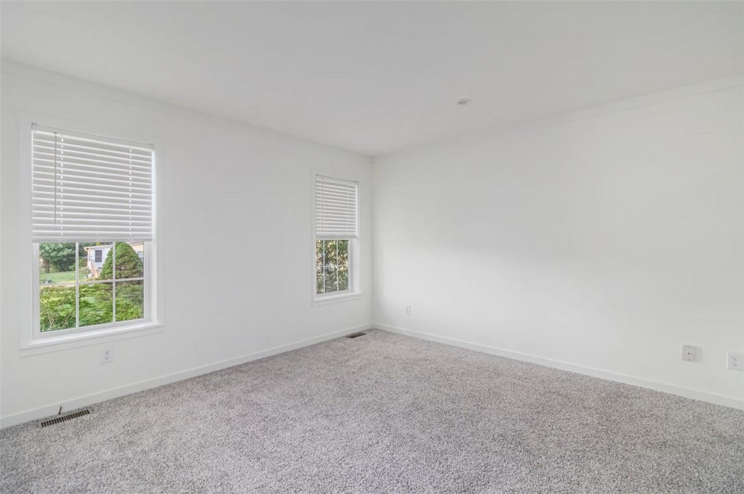 66 Diamond Hill Road Glocester, RI 02814 - Photo 18 of 42