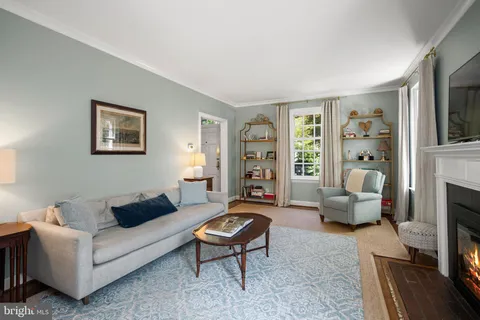 $1,350,000 | 4809 Jamestown Road, Bethesda, MD 20816