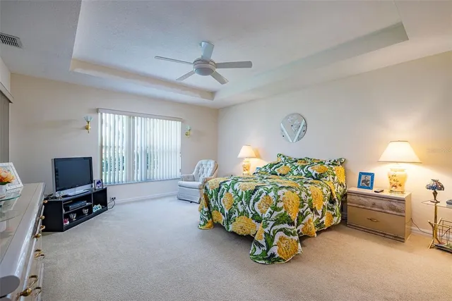 $2,000 | 10709 Collar Drive, San Antonio, FL 33576