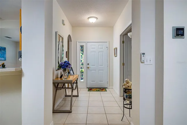 $2,000 | 10709 Collar Drive, San Antonio, FL 33576