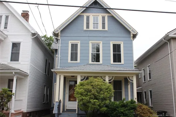 $3,050 | 28 Cottage Street, Unit 1, New Haven, CT 06511
