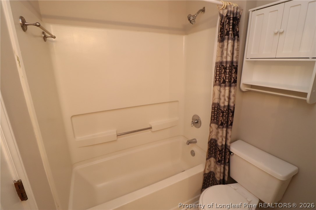 12305 Harcourt Drive Raleigh, NC 27613 - Photo 36 of 42