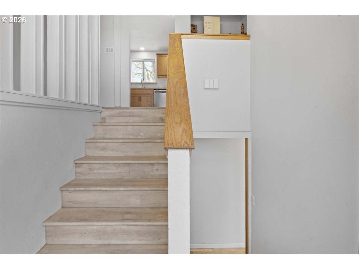 3905 Carnes Road Roseburg, OR 97471 - Photo 21 of 40