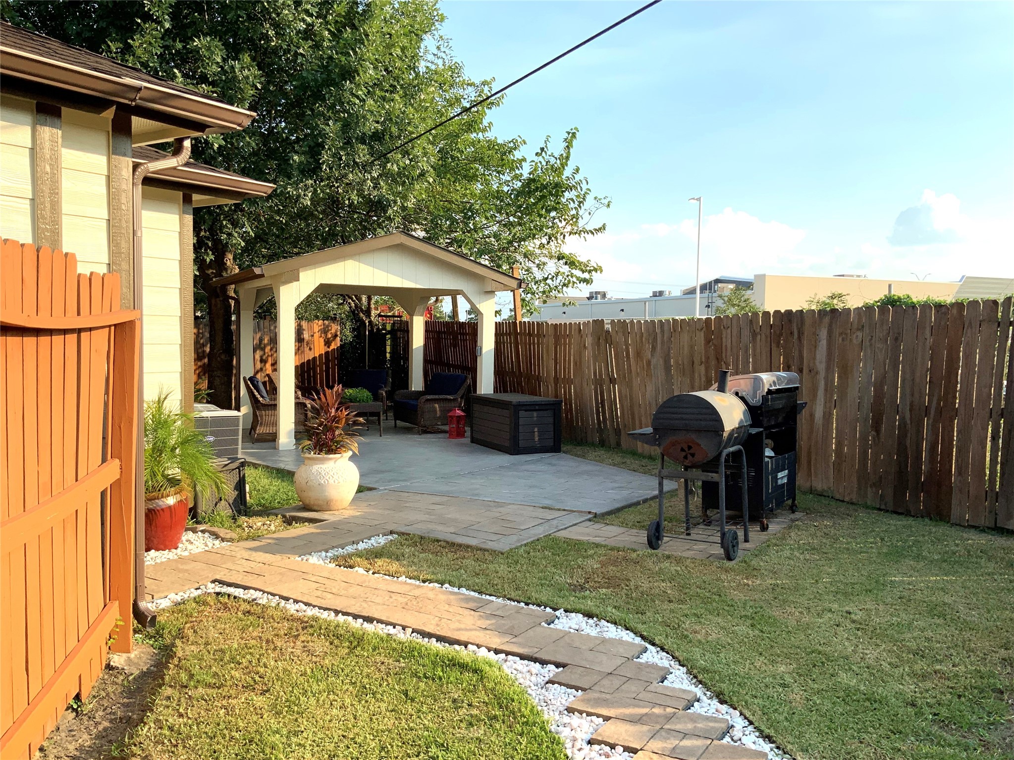 15506 Red Pine Ridge Way Houston, TX 77049 - Photo 45 of 49