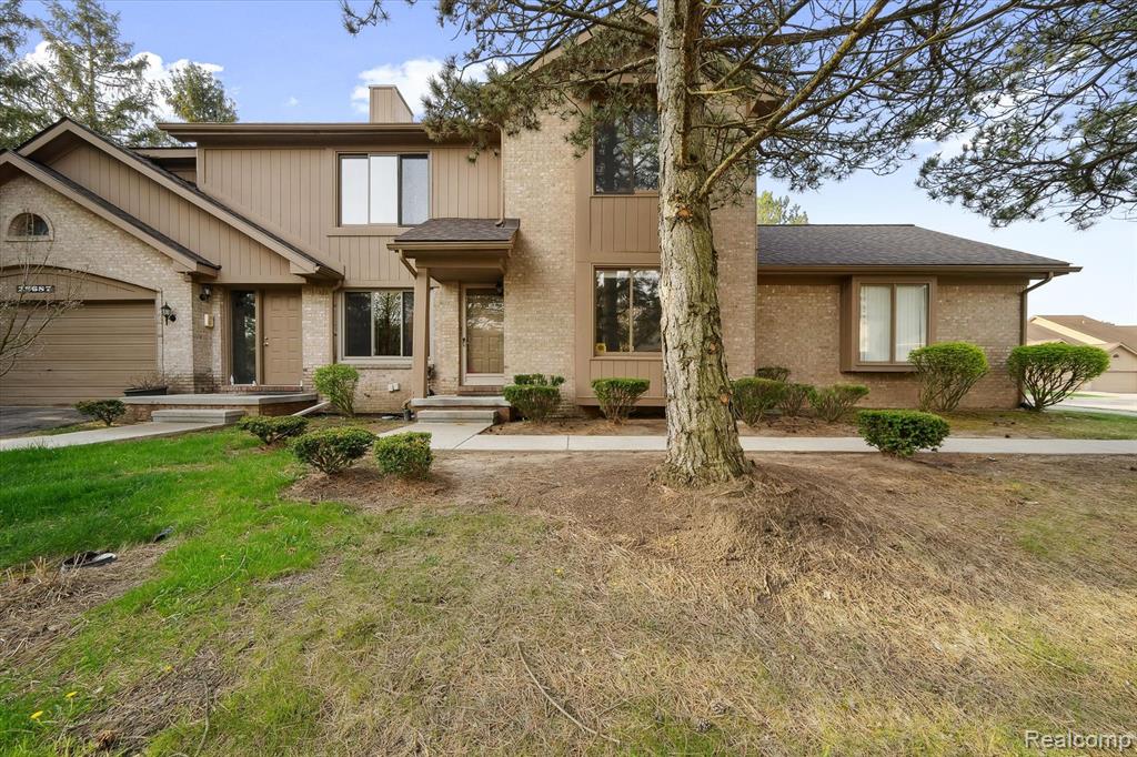 29691 Sierra Point Circle Farmington Hills, MI 48331 - Photo 3 of 41