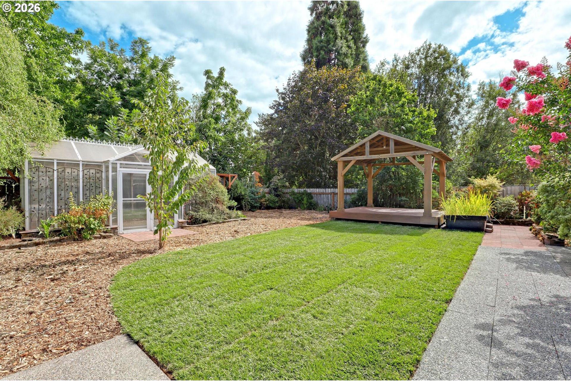 14018 Southwest Butner Road Beaverton, OR 97006 - Photo 23 of 32 Gallery Image 23
