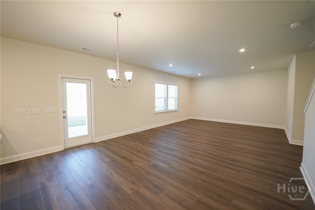 112 Monterey Loop Richmond Hill, GA 31324 - Photo 11 of 32