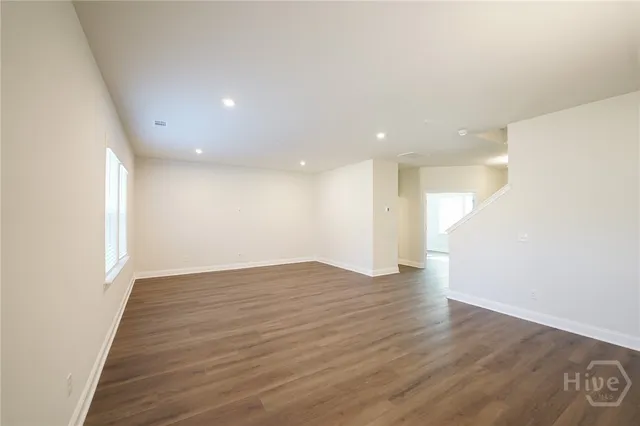 $2,600 | 112 Monterey Loop, Richmond Hill, GA 31324